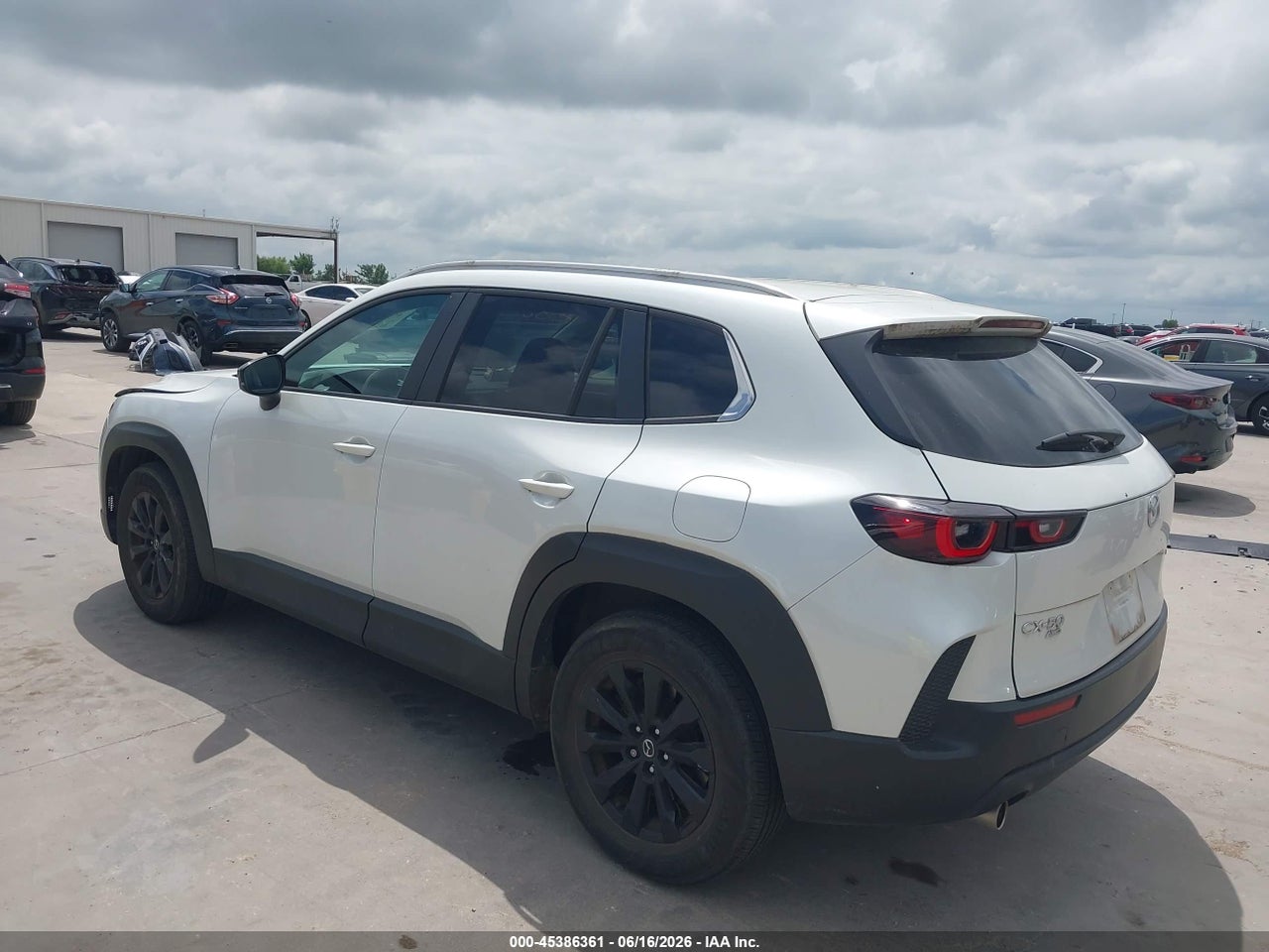 2023 MAZDA CX-50 2.5 S PREFERRED PLUS · 3/11