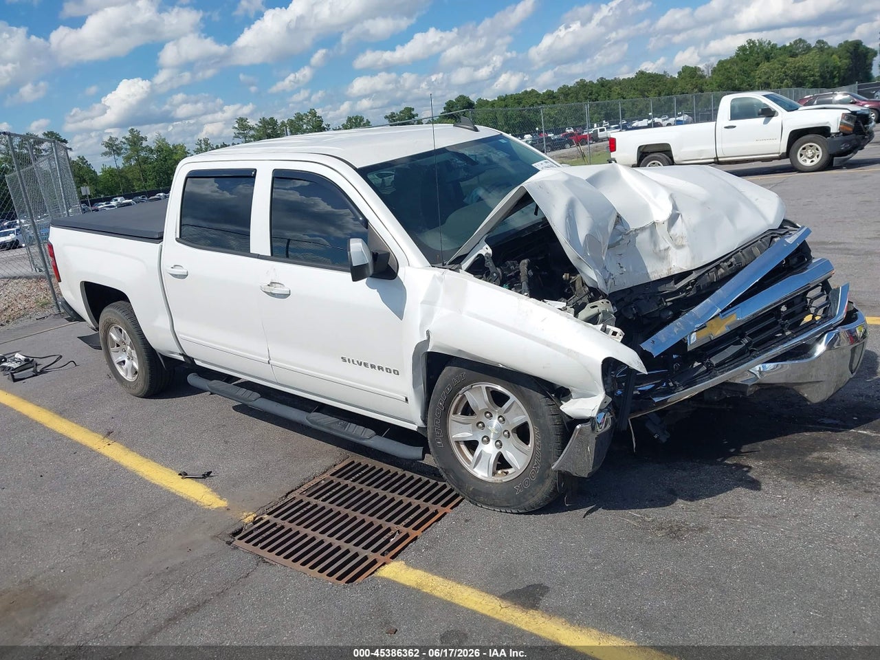 3GCPCREC1HG****** · 2017 CHEVROLET SILVERADO 1500 LT