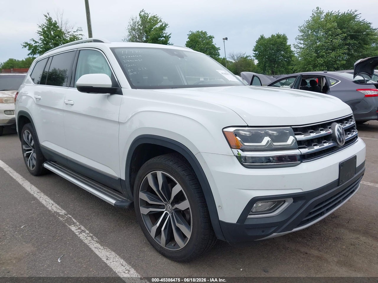 1V2NR2CA0KC****** · 2019 VOLKSWAGEN ATLAS 3.6L V6 SEL PREMIUM