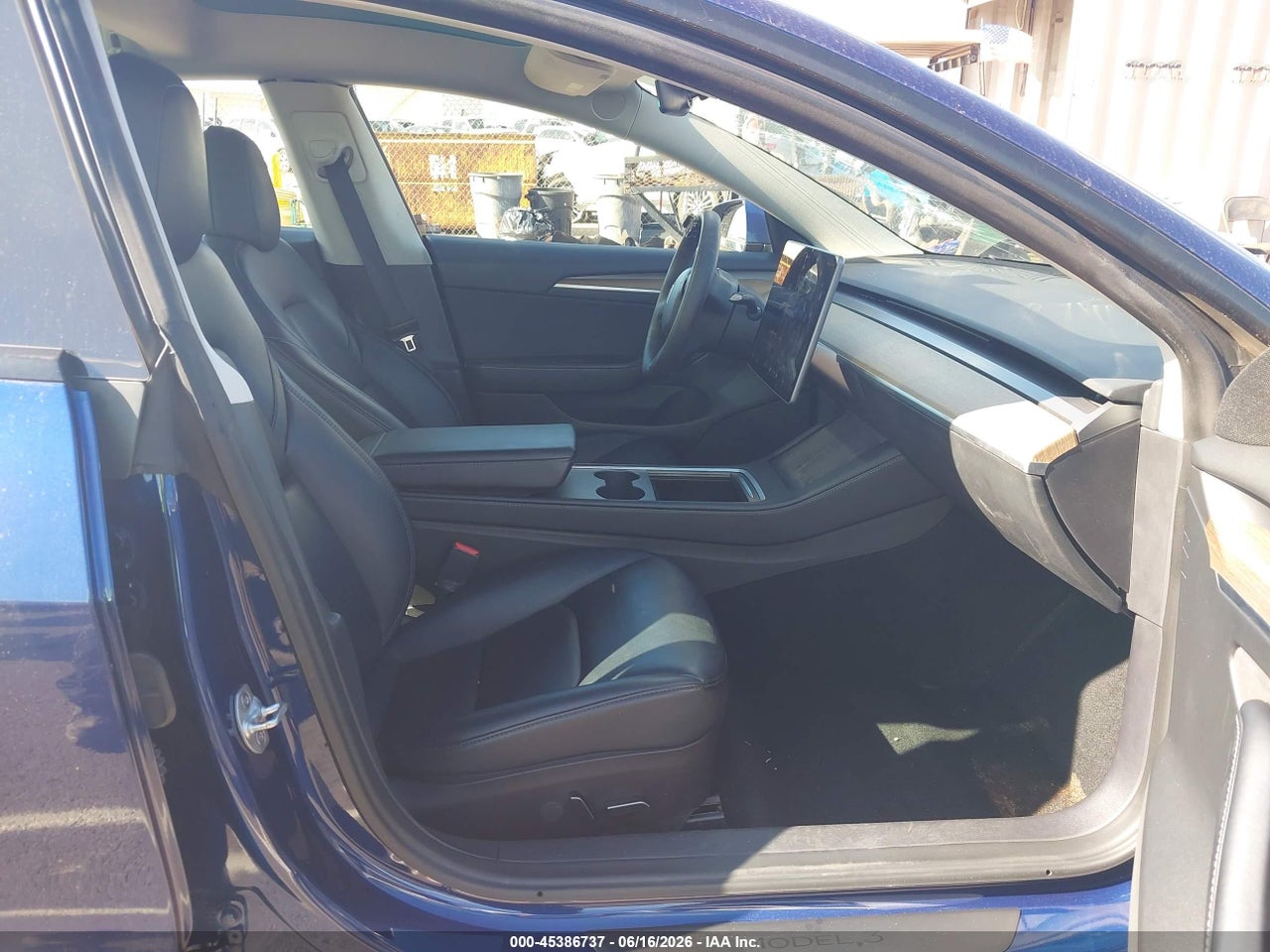 2023 TESLA MODEL 3 REAR-WHEEL DRIVE · 5/9