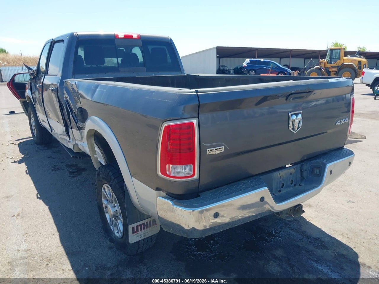 2015 RAM 2500 LARAMIE · 3/11