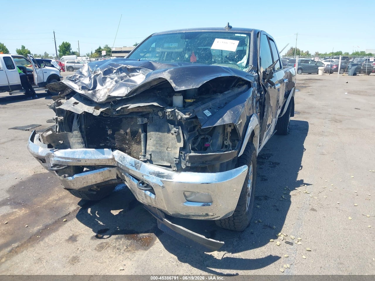2015 RAM 2500 LARAMIE · 2/11