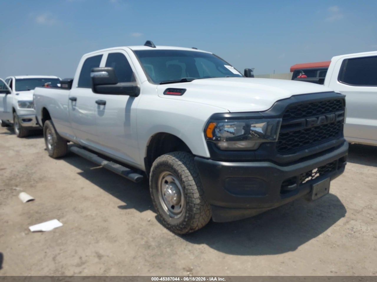 3C6UR5HJ2PG****** · 2023 RAM 2500 TRADESMAN  4X4 8' BOX