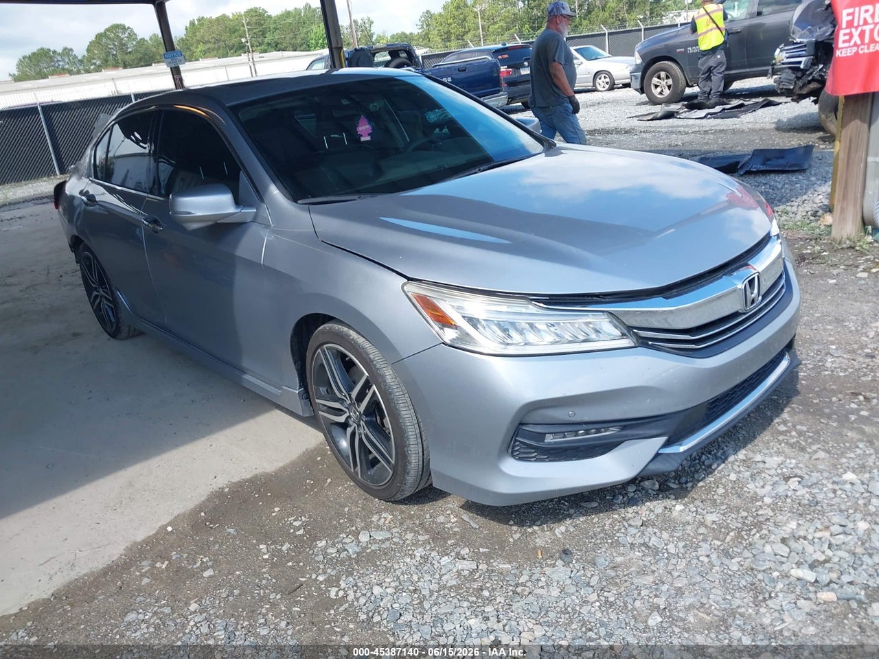 1HGCR3F98HA****** · 2017 HONDA ACCORD TOURING V6