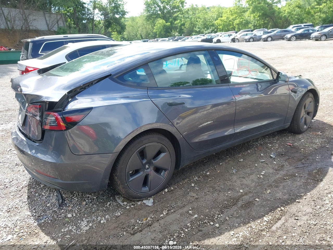 2023 TESLA MODEL 3 REAR-WHEEL DRIVE · 4/11