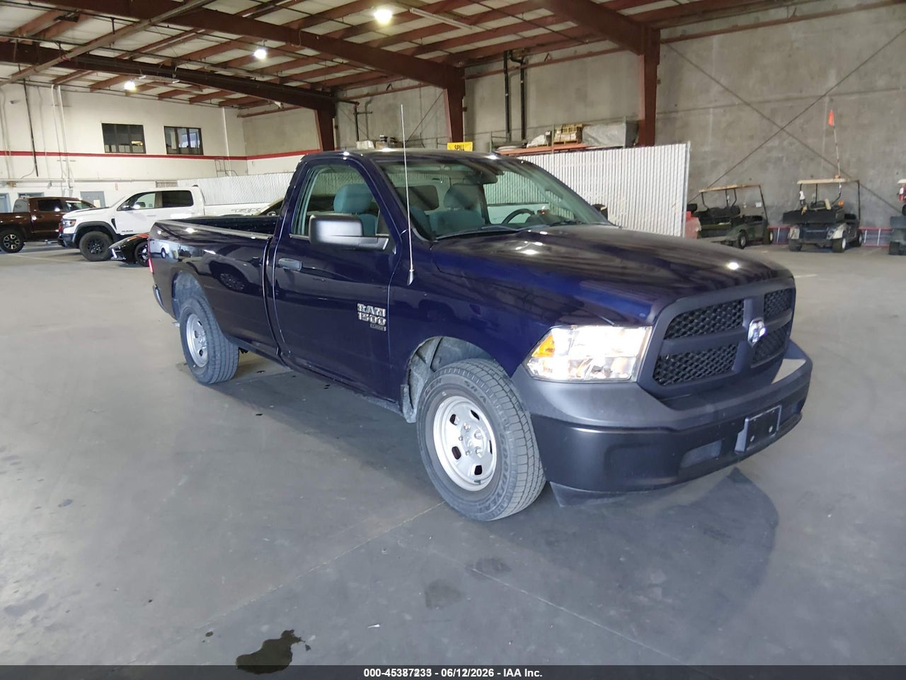 3C6JR6DG3KG****** · 2019 RAM 1500 CLASSIC TRADESMAN  4X2 8' BOX