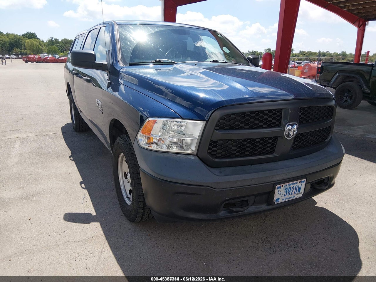 1C6RR7KGXKS****** · 2019 RAM 1500 CLASSIC TRADESMAN  4X4 5'7 BOX