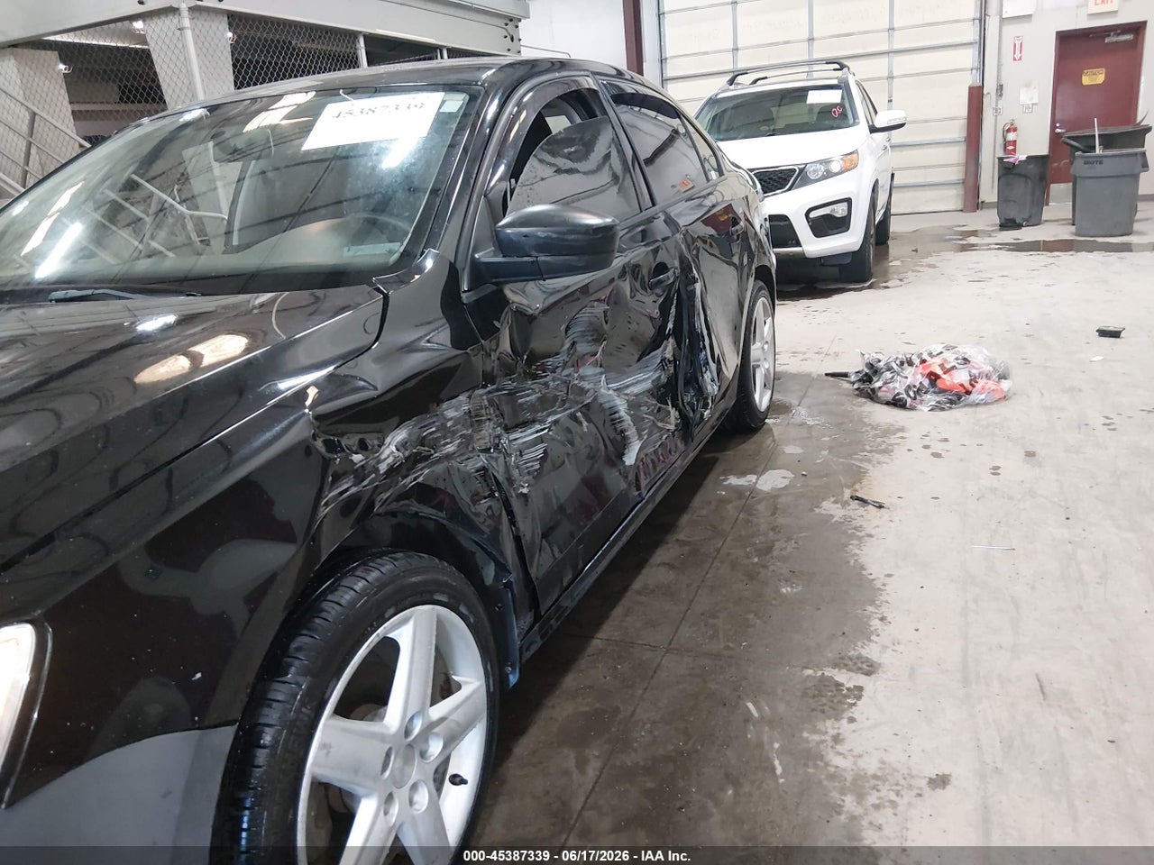 3VW1K7AJ2EM****** · 2014 VOLKSWAGEN JETTA 2.0L S · 6/11