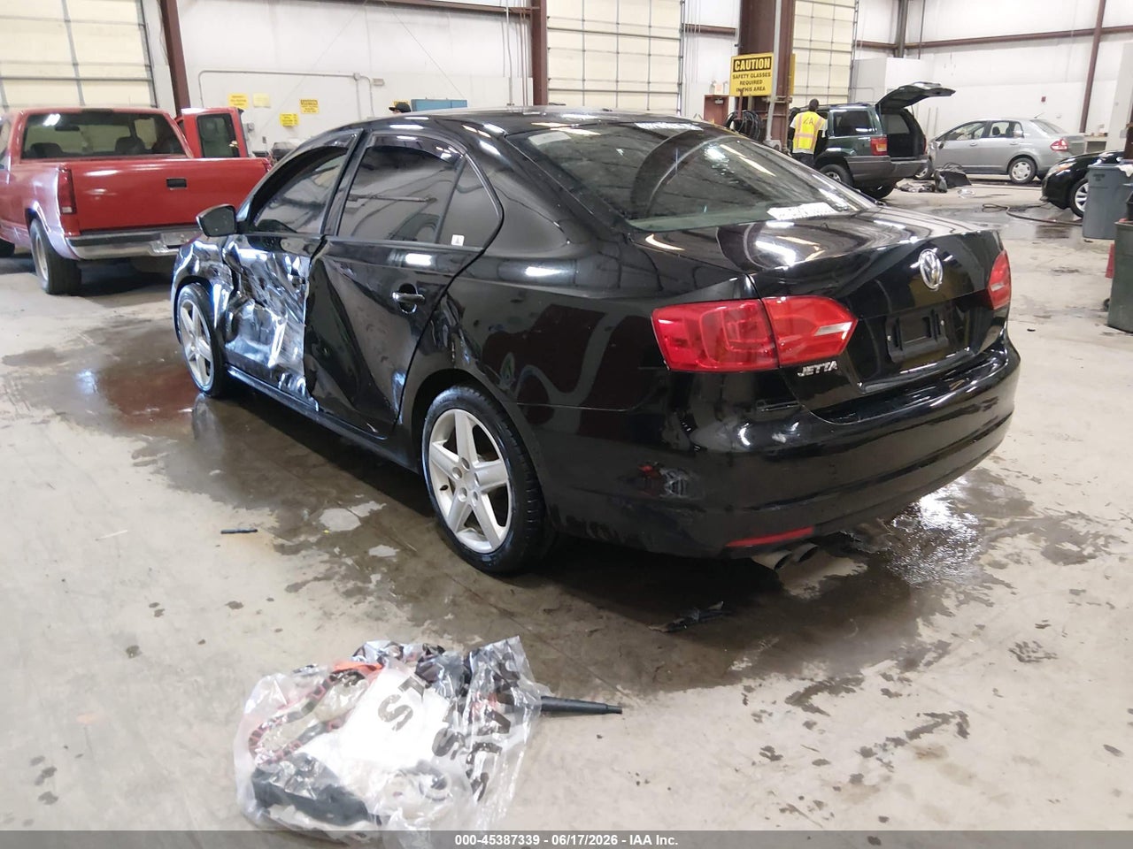 3VW1K7AJ2EM****** · 2014 VOLKSWAGEN JETTA 2.0L S · 3/11