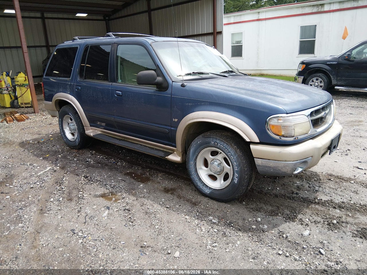 1FMDU84P41Z****** · 2001 FORD EXPLORER EDDIE BAUER