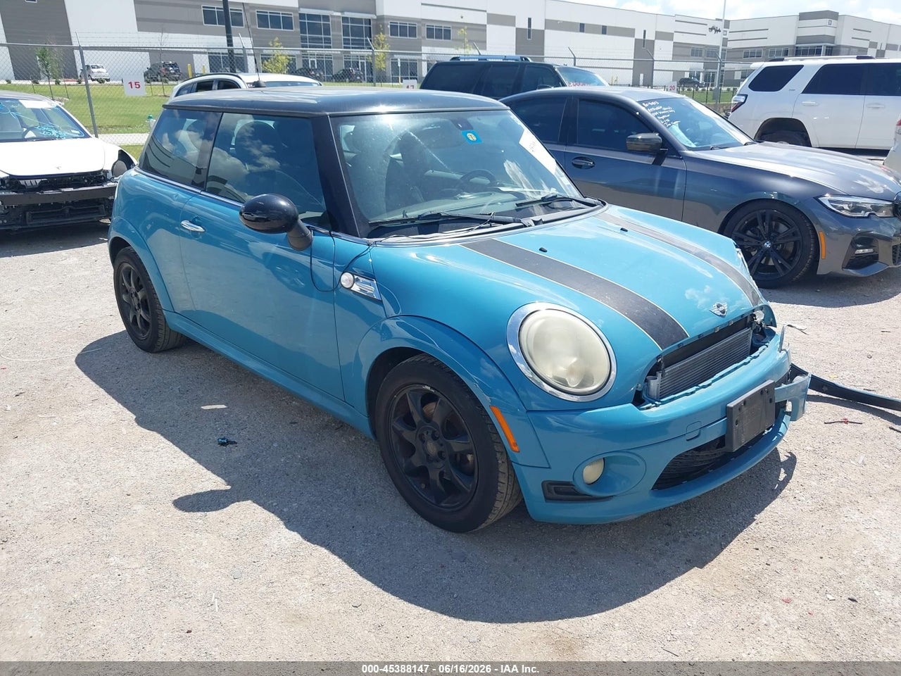 WMWMF33579T****** · 2009 MINI COOPER
