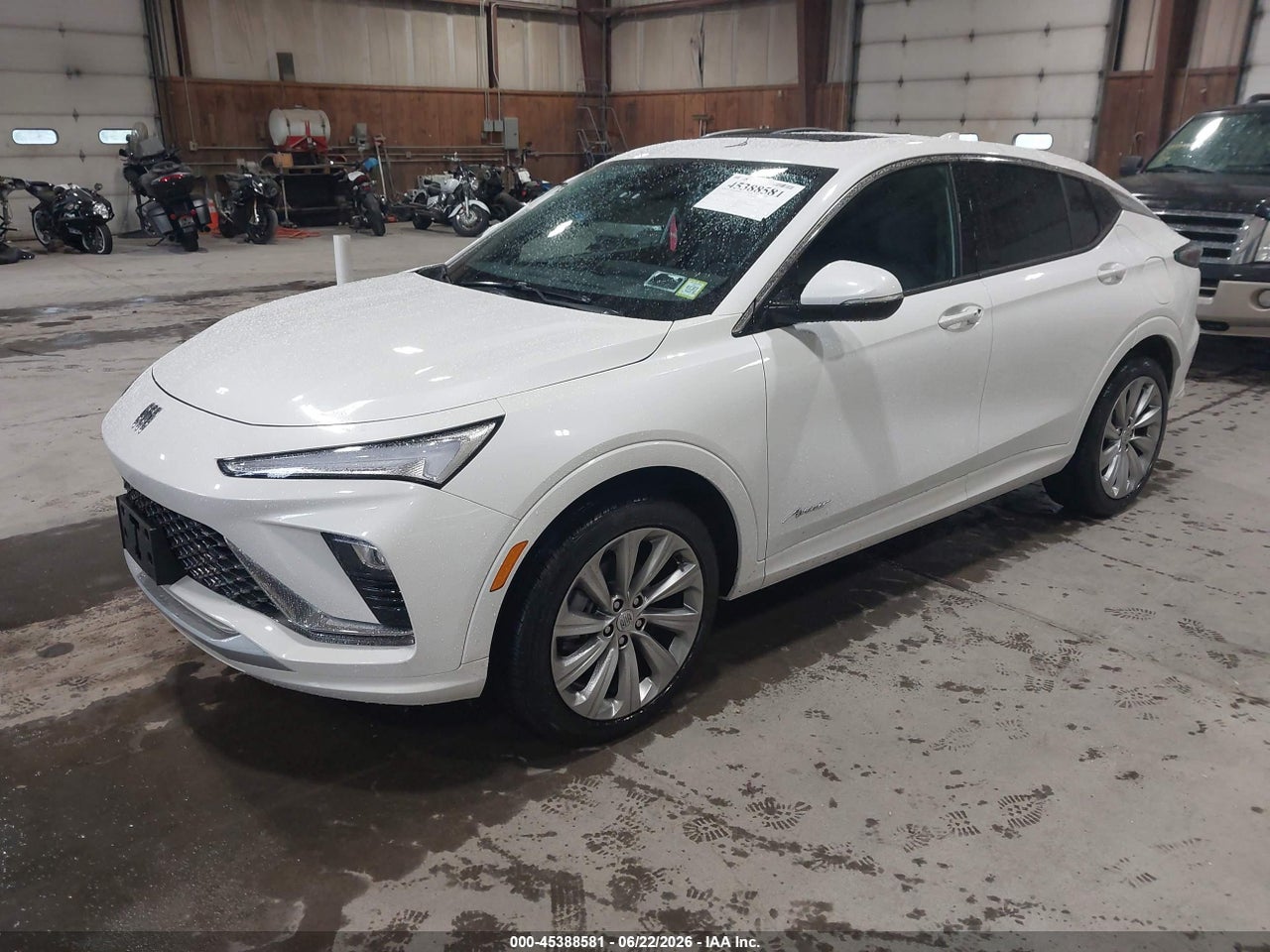 2025 BUICK ENVISTA AVENIR FWD · 2/11