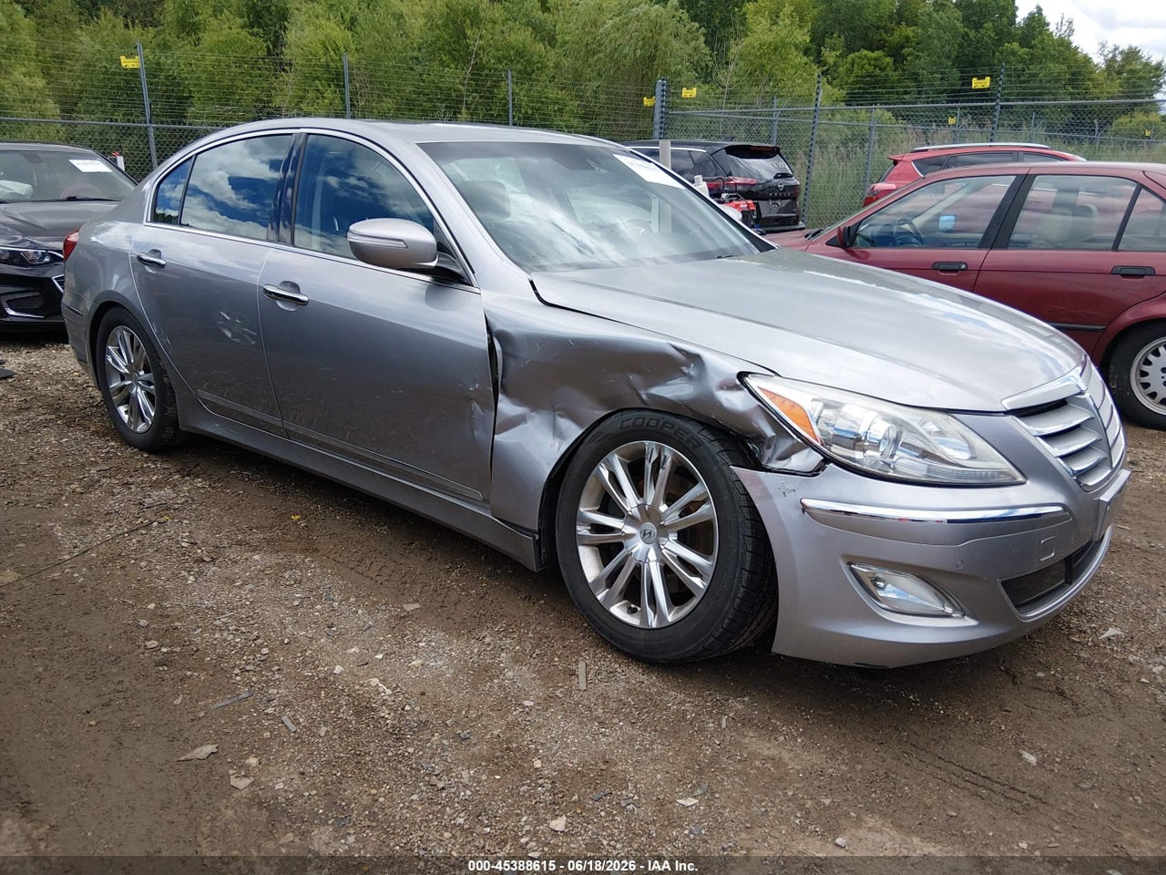 KMHGC4DF4CU****** · 2012 HYUNDAI GENESIS 4.6