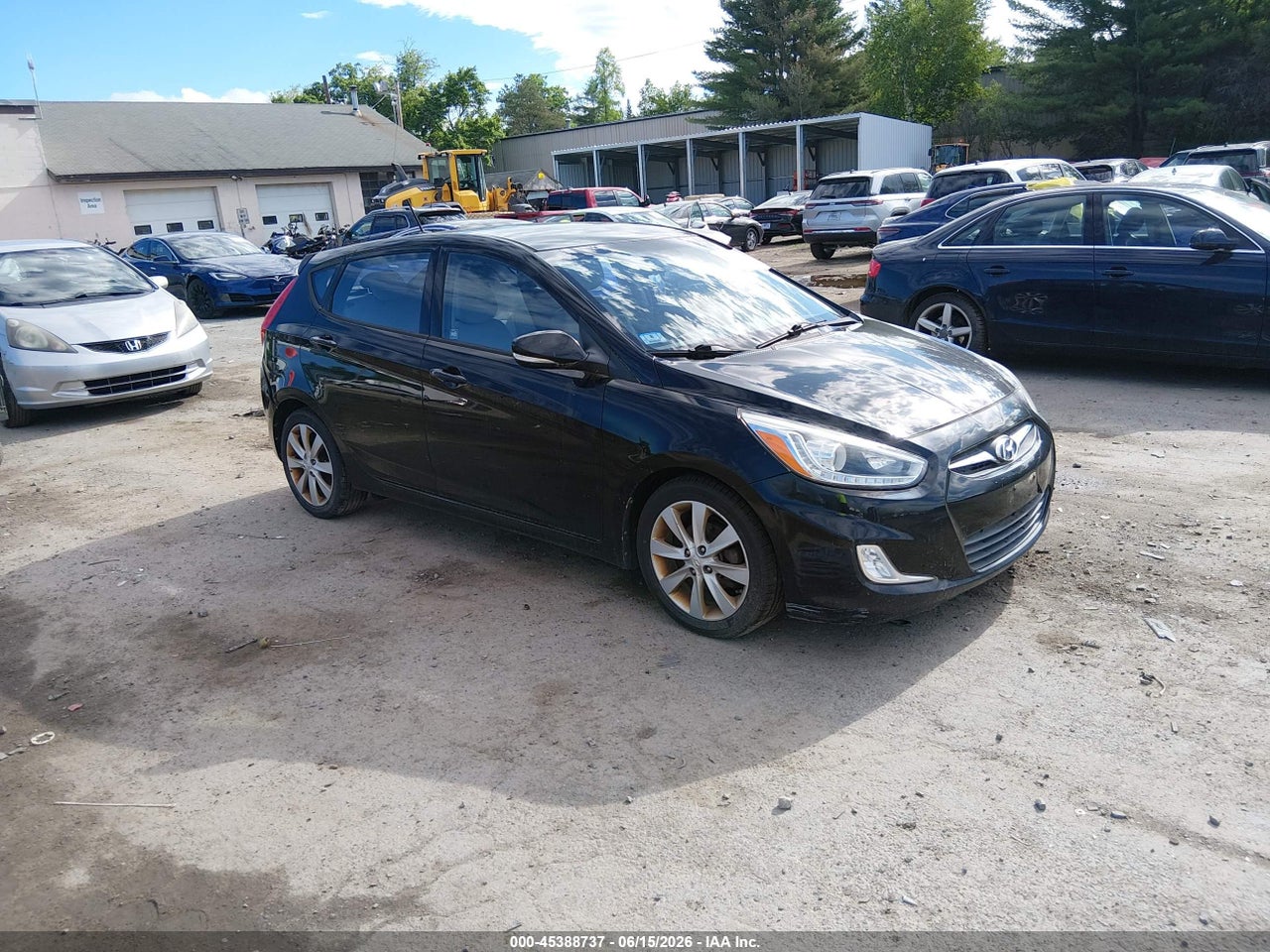 KMHCU5AE0EU****** · 2014 HYUNDAI ACCENT SE
