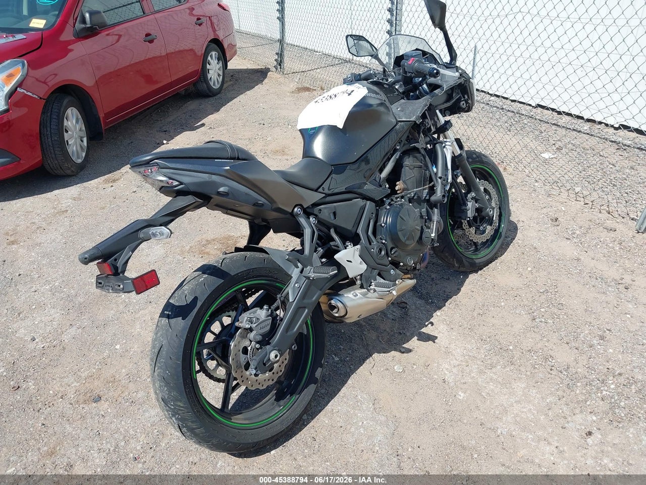 2024 KAWASAKI EX650 R · 4/11