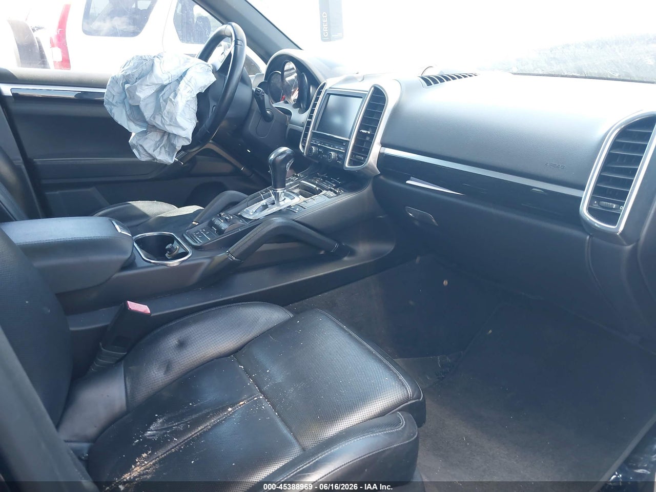 2013 PORSCHE CAYENNE S · 5/10