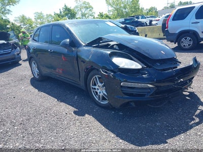 2013 PORSCHE CAYENNE S
