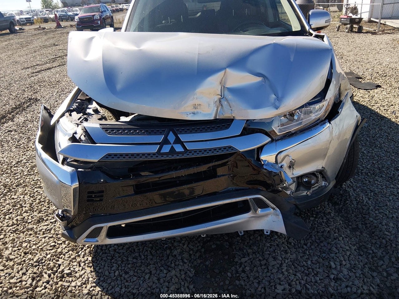 2019 MITSUBISHI OUTLANDER SE · 6/11