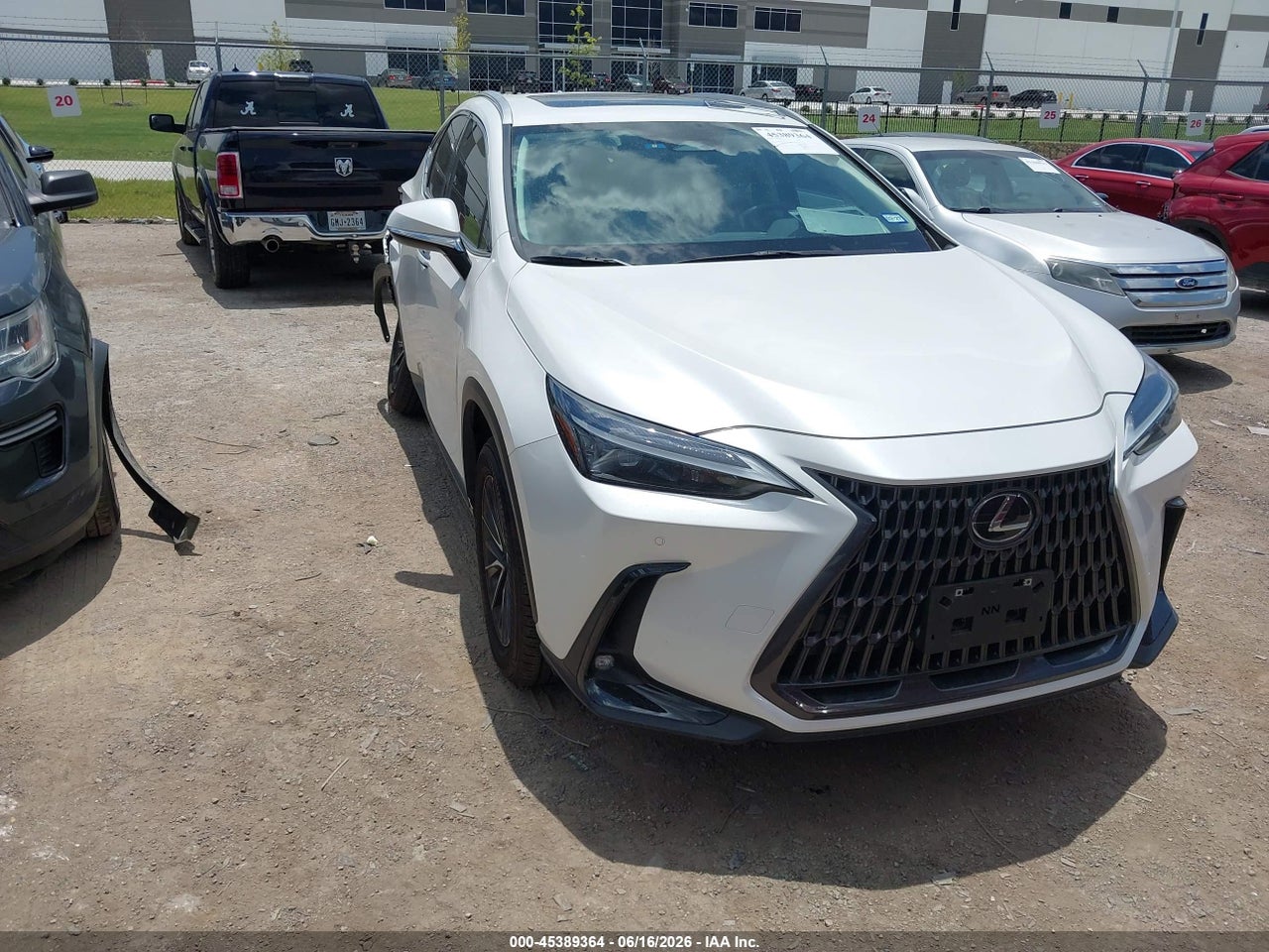 2T2GGCEZ5RC****** · 2024 LEXUS NX 350 PREMIUM