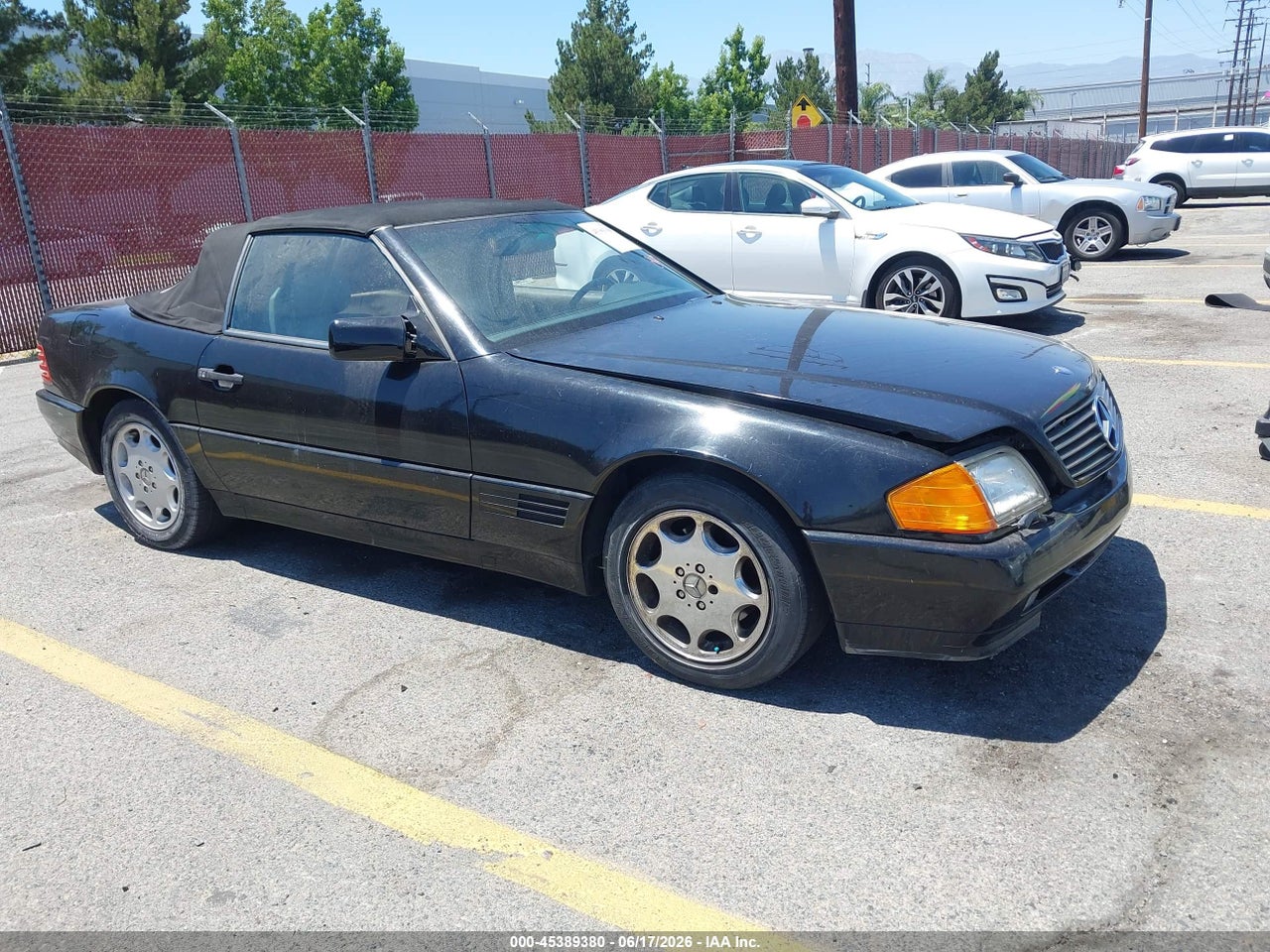WDBFA67E9PF****** · 1993 MERCEDES-BENZ 500 SL