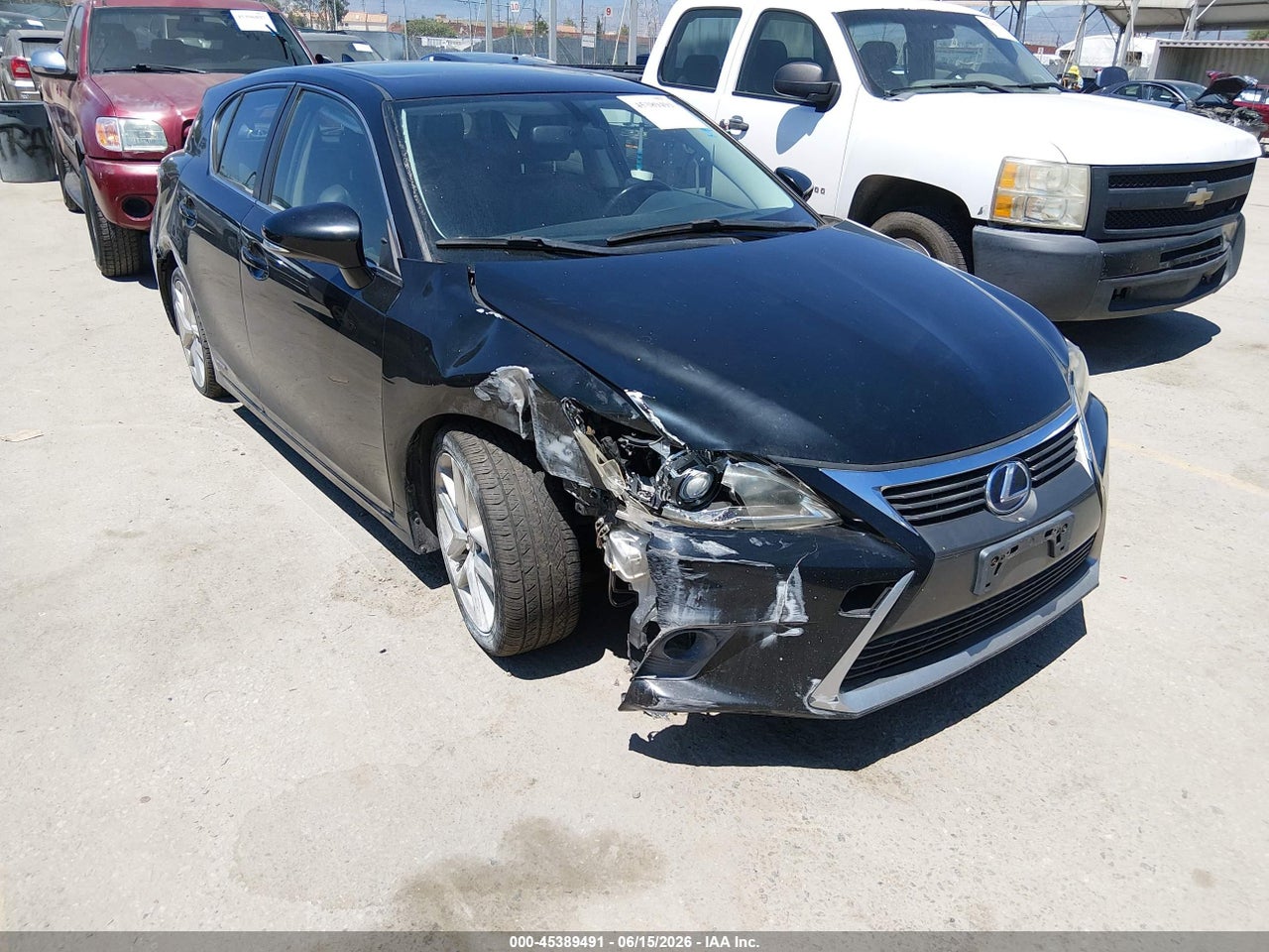 JTHKD5BH4E2****** · 2014 LEXUS CT 200H