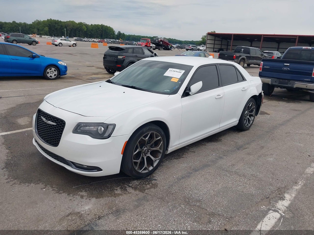 2019 CHRYSLER 300 300S · 2/11