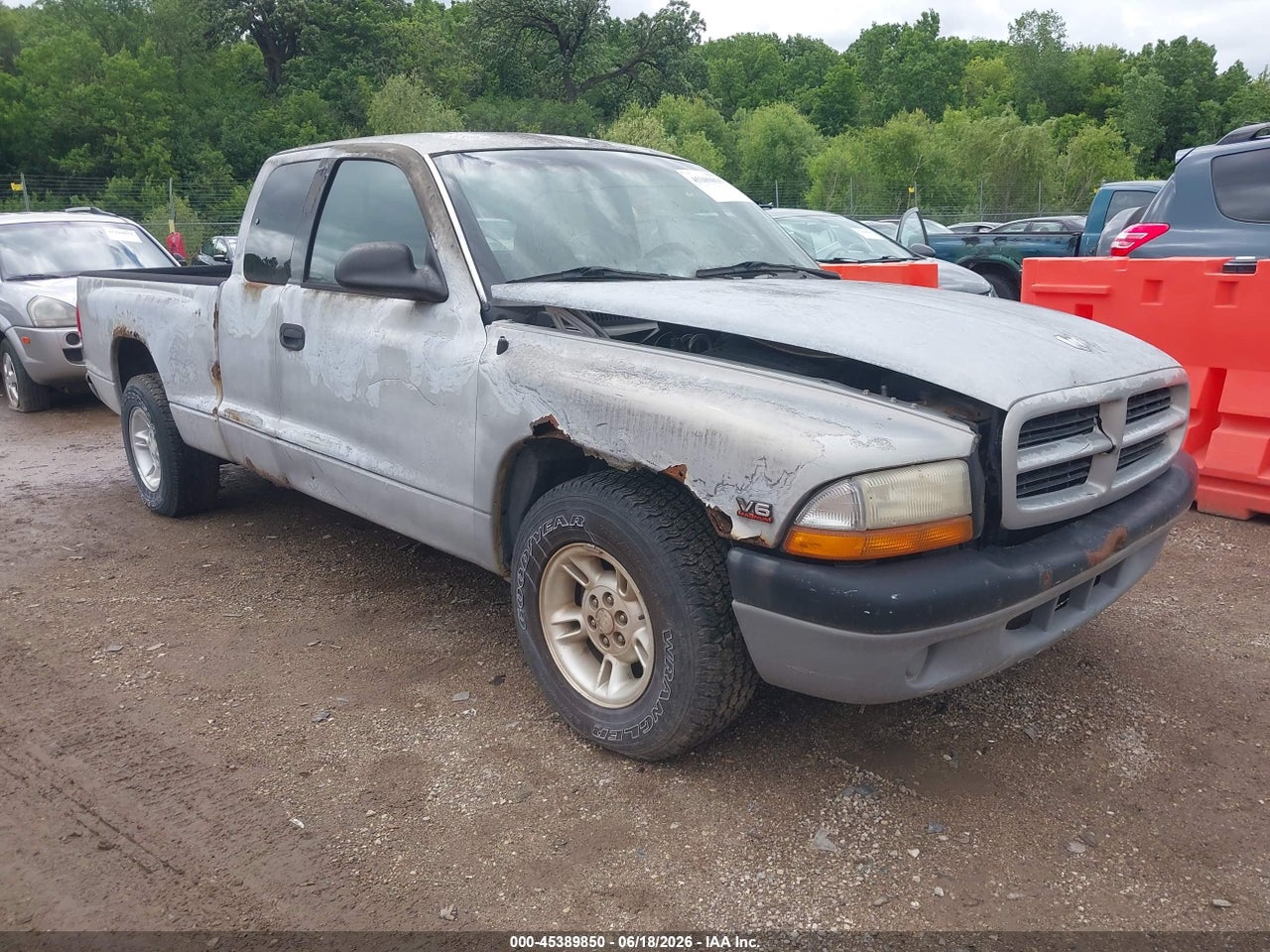 1B7GL22X1YS****** · 2000 DODGE DAKOTA SLT/SPORT