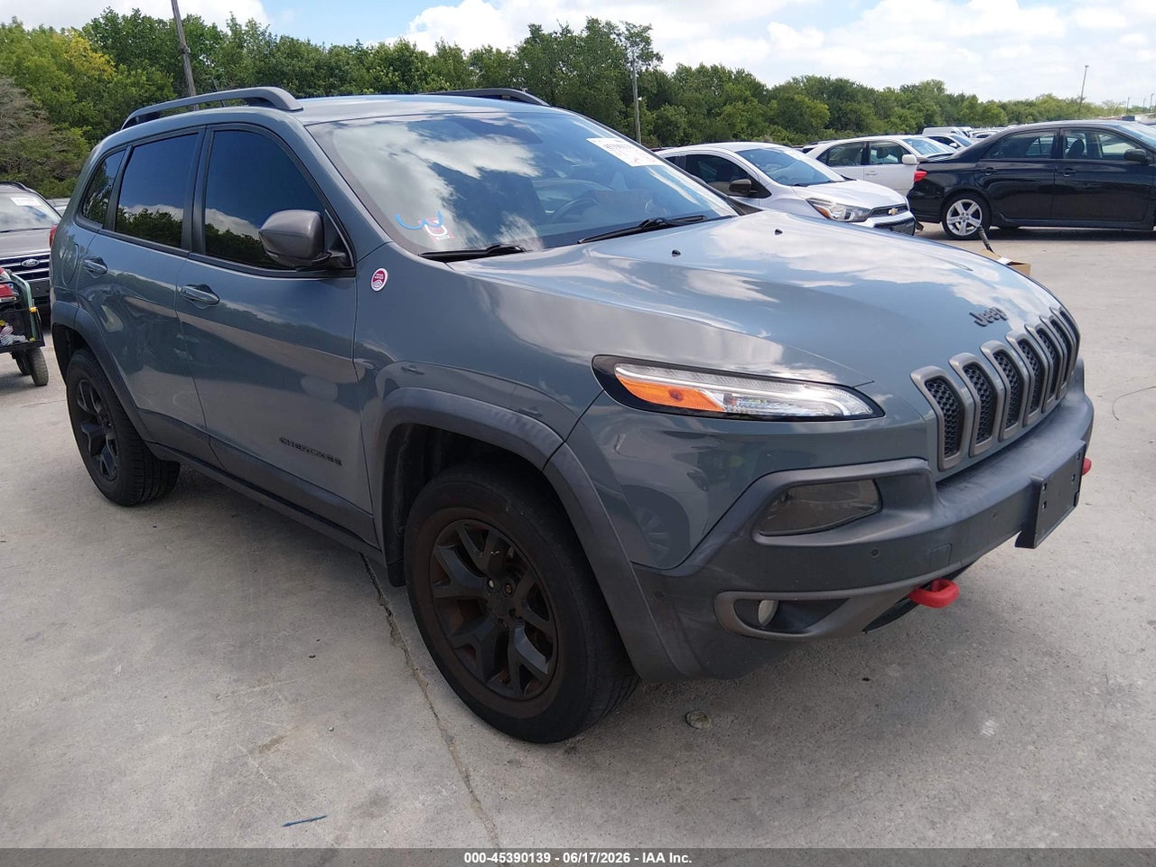 1C4PJMBS3FW****** · 2015 JEEP CHEROKEE TRAILHAWK