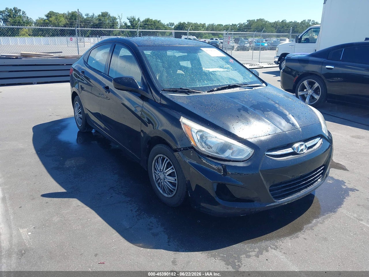 KMHCT4AE1FU****** · 2015 HYUNDAI ACCENT GLS