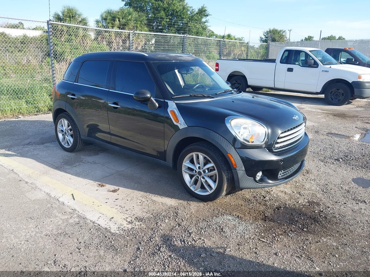 WMWZB3C51EW****** · 2014 MINI COUNTRYMAN COOPER