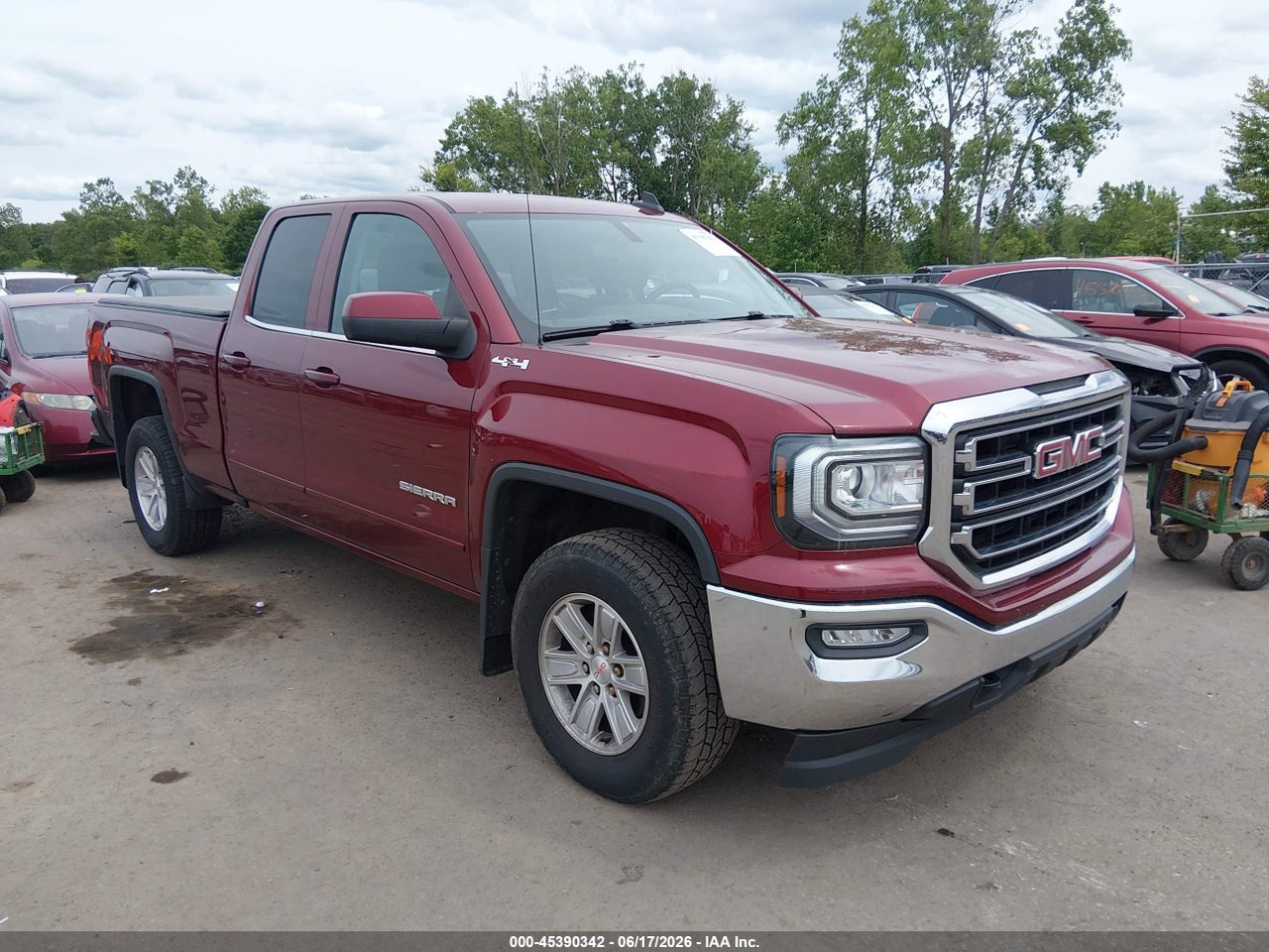 1GTV2MEC8HZ****** · 2017 GMC SIERRA 1500 SLE