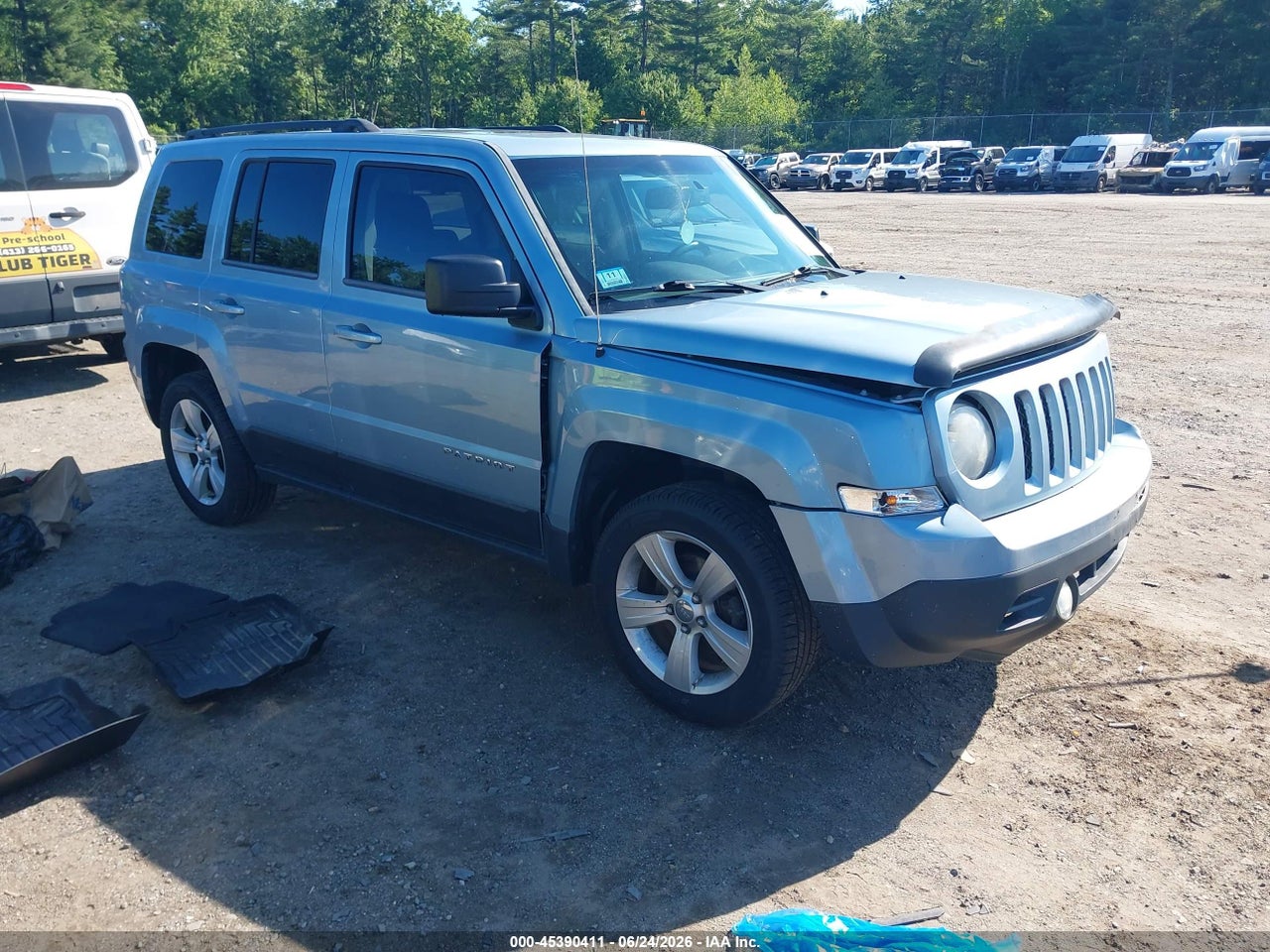 1C4NJRFB1DD****** · 2013 JEEP PATRIOT LATITUDE