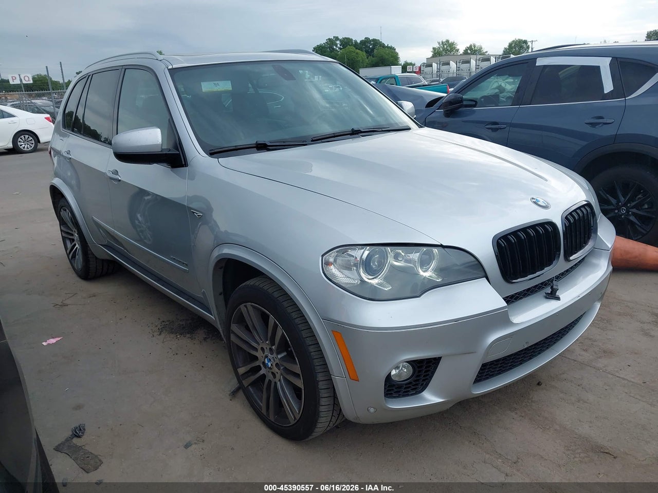 5UXZV8C56D0****** · 2013 BMW X5 XDRIVE50I