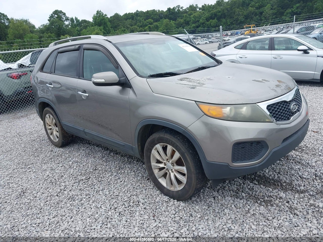 5XYKT4A22BG****** · 2011 KIA SORENTO LX V6