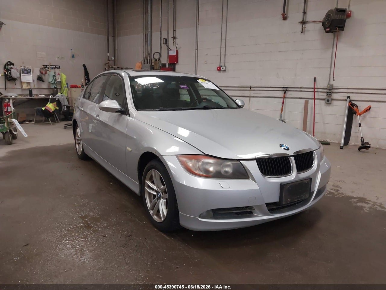 WBAVC73517K****** · 2007 BMW 328XI