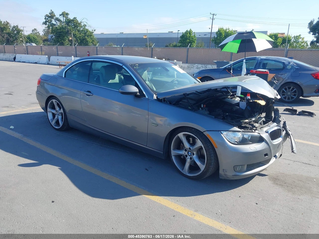 WBAWL73598P****** · 2008 BMW 335I
