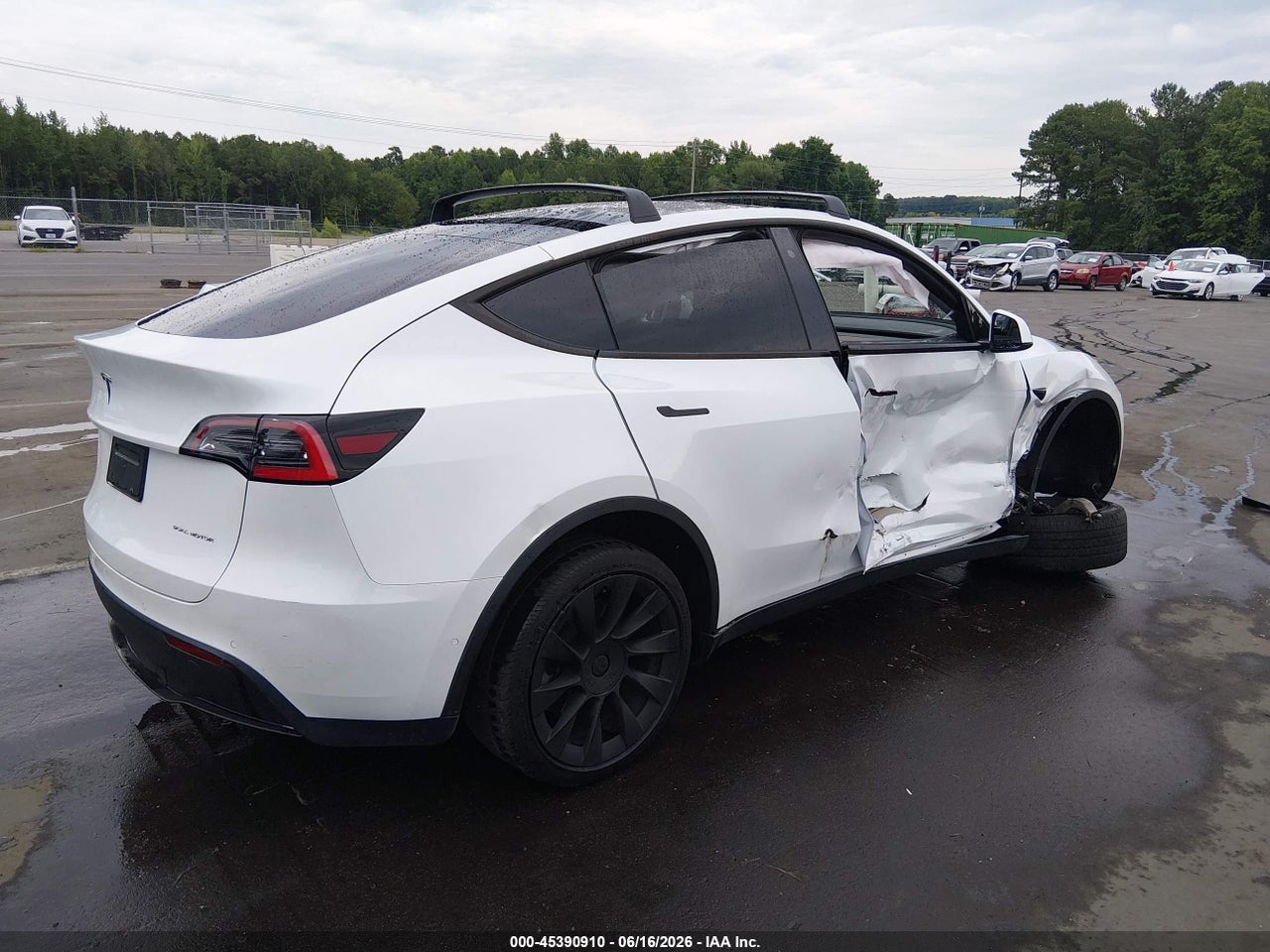 2020 TESLA MODEL Y LONG RANGE DUAL MOTOR ALL-WHEEL DRIVE · 4/10