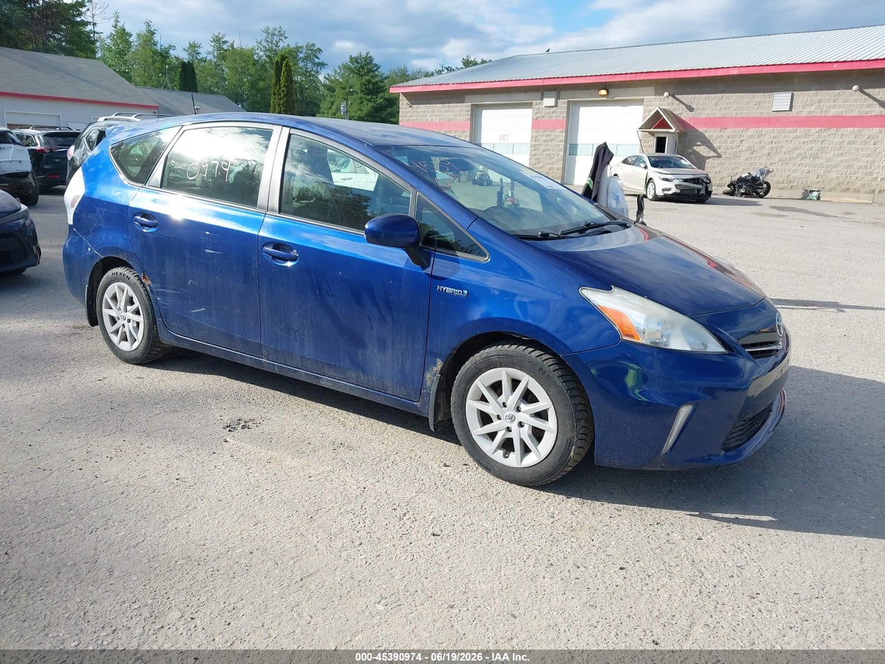 JTDZN3EU5C3****** · 2012 TOYOTA PRIUS V THREE