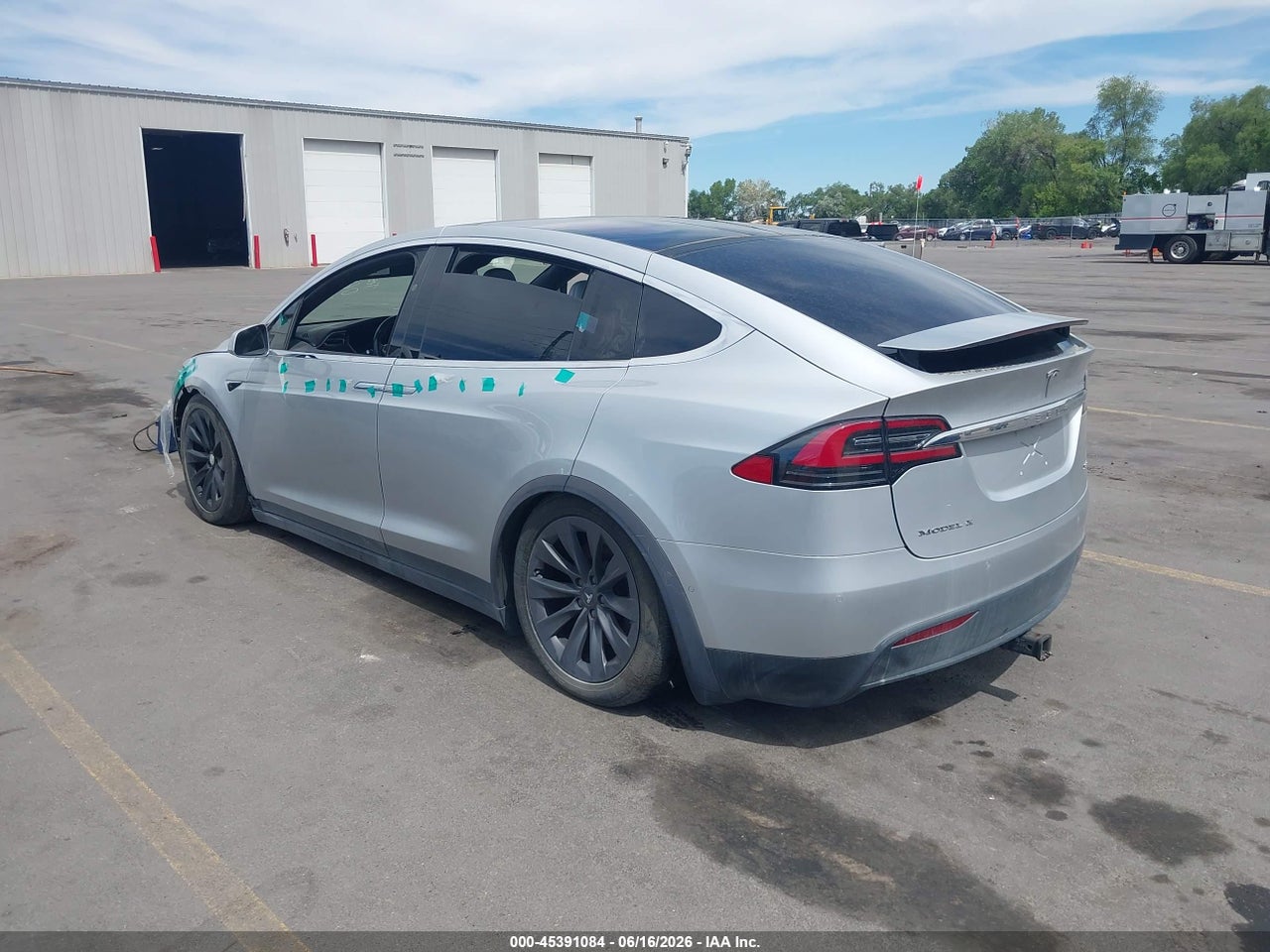 2017 TESLA MODEL X 100D/75D/90D · 3/11