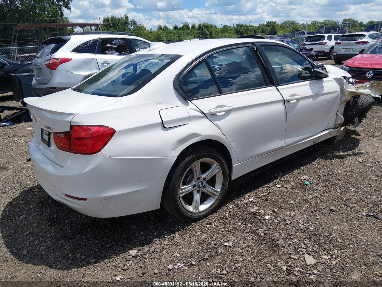 2014 BMW 328I XDRIVE · 4/11