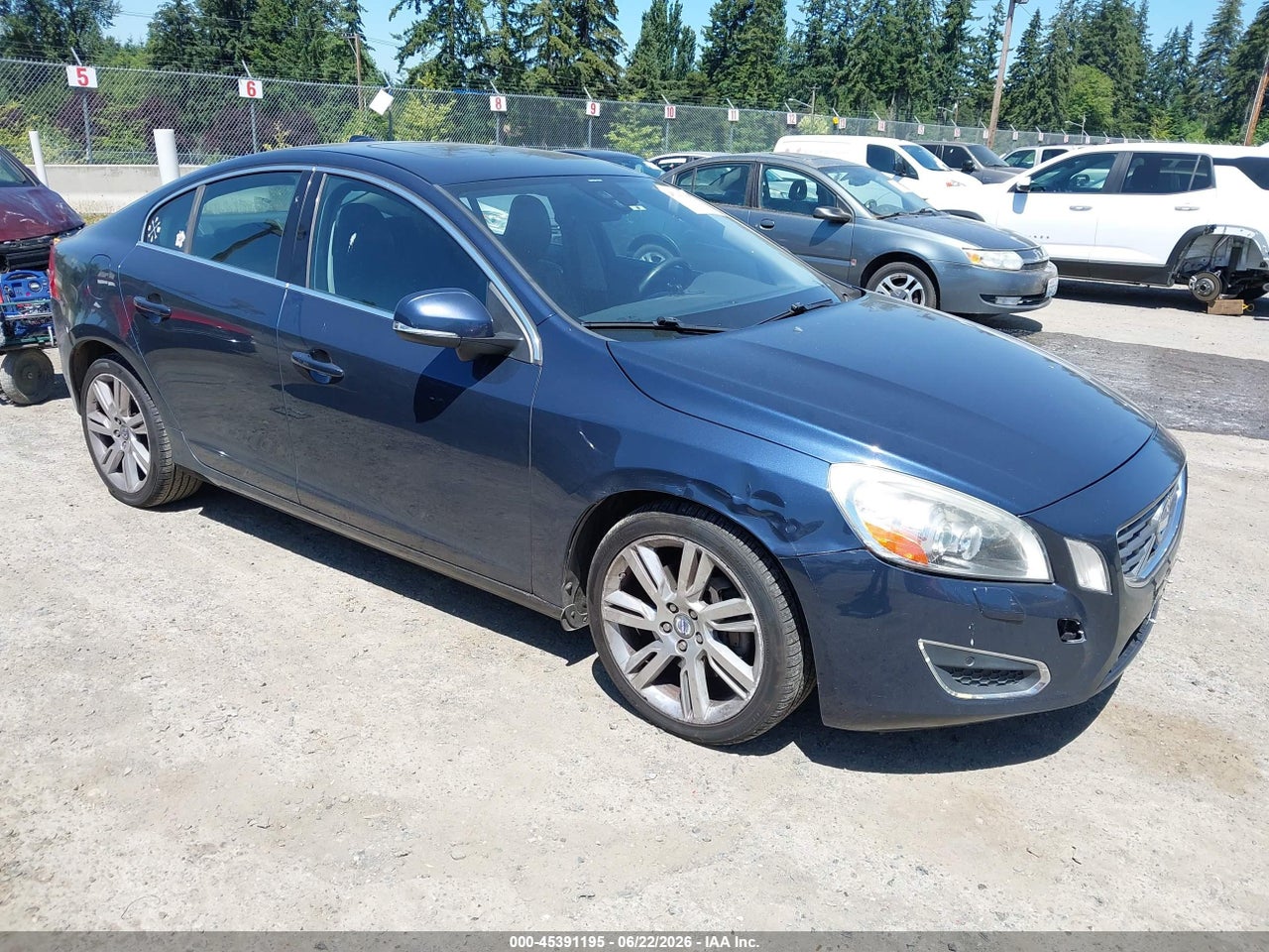 YV1612FH4D2****** · 2013 VOLVO S60 T5/T5 PLATINUM/T5 PREMIER/T5 PREMIER PLUS