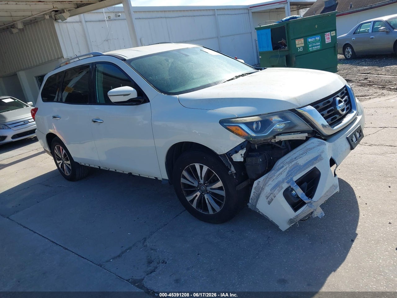 5N1DR2MM7HC****** · 2017 NISSAN PATHFINDER SV