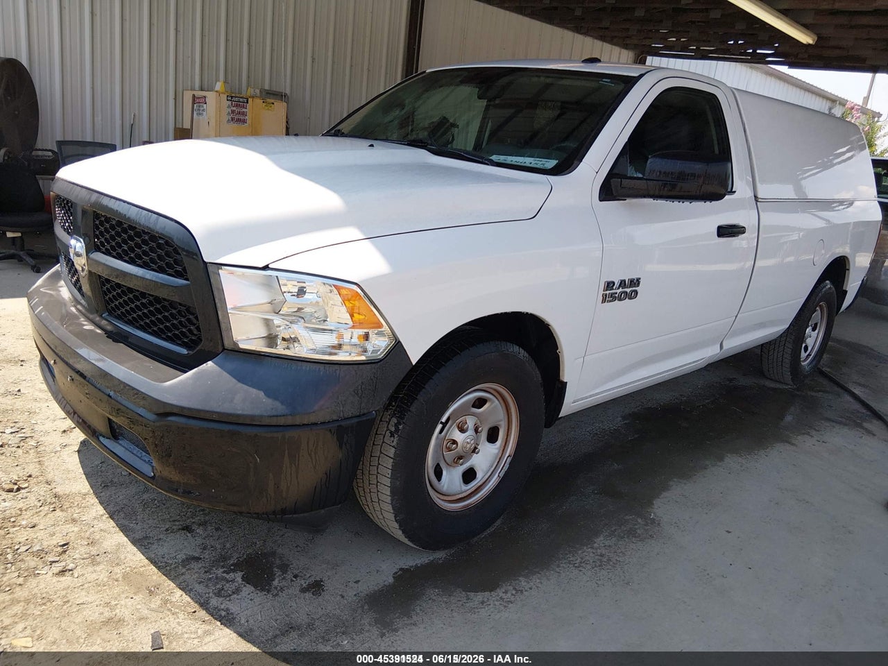 2018 RAM 1500 TRADESMAN  4X2 8' BOX · 2/11