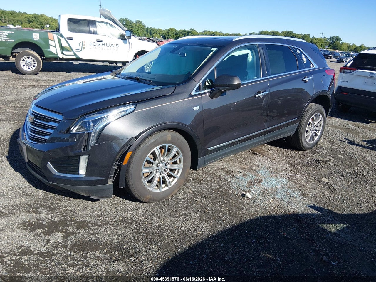 2017 CADILLAC XT5 LUXURY · 2/11