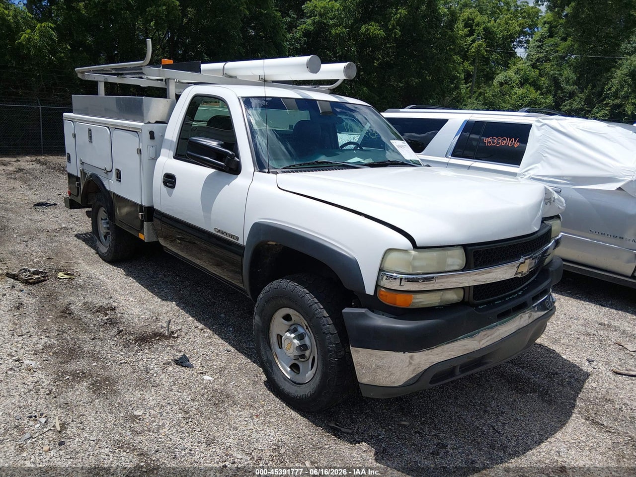 1GBHC24U22E****** · 2002 CHEVROLET SILVERADO 2500HD