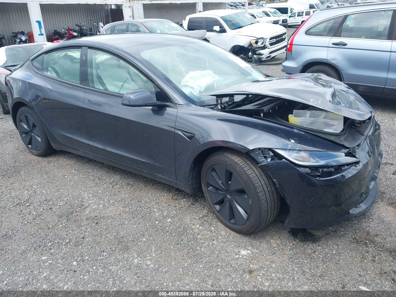 5YJ3E1EA8SF****** · 2025 TESLA MODEL 3 LONG RANGE REAR-WHEEL DRIVE/STANDARD REAR-WHEEL DRIVE