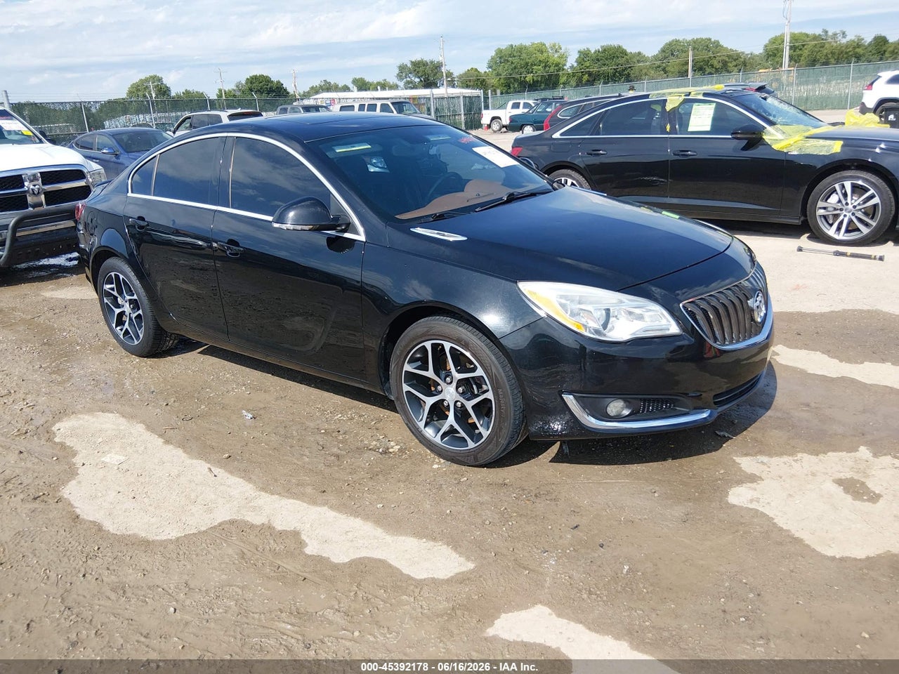 2G4GL5EX0H9****** · 2017 BUICK REGAL TURBO SPORT TOURING