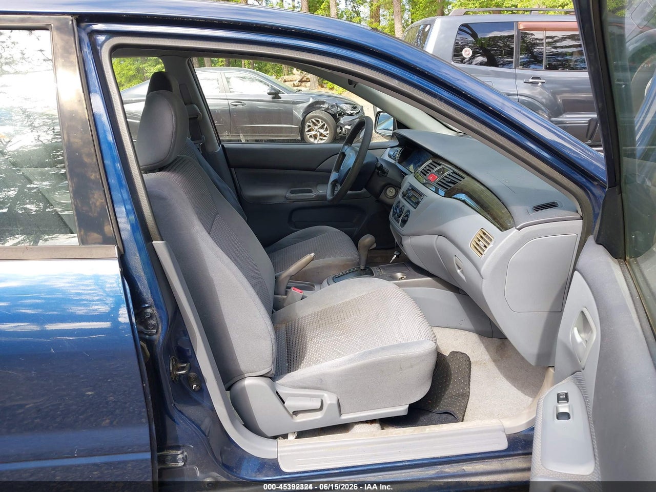 2002 MITSUBISHI LANCER ES · 5/11