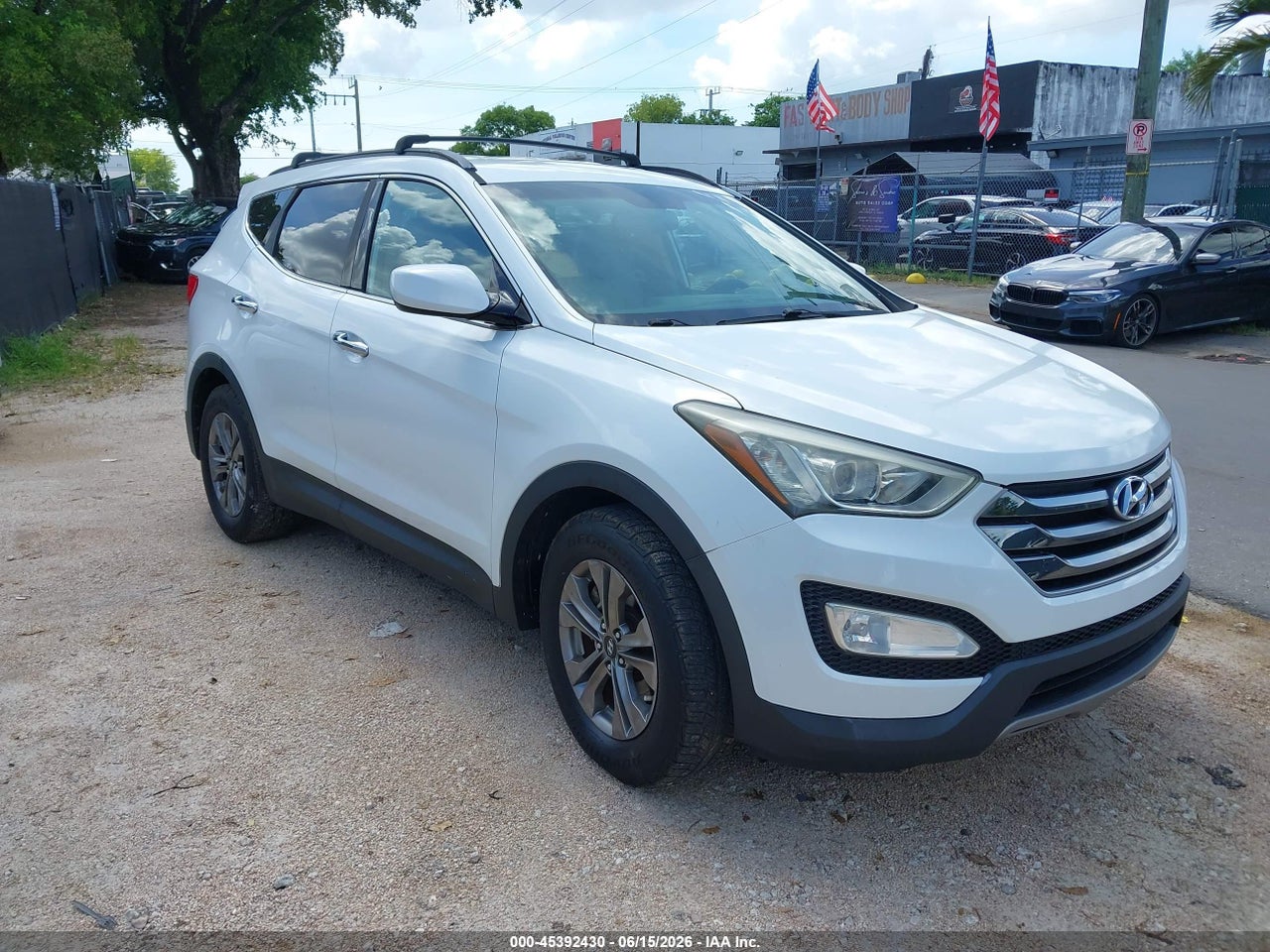 5XYZU3LB9GG****** · 2016 HYUNDAI SANTA FE SPORT 2.4L