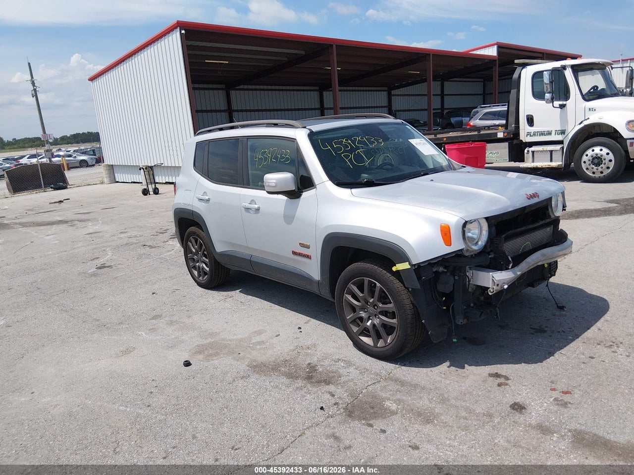 ZACCJBBTXGP****** · 2016 JEEP RENEGADE 75TH ANNIVERSARY